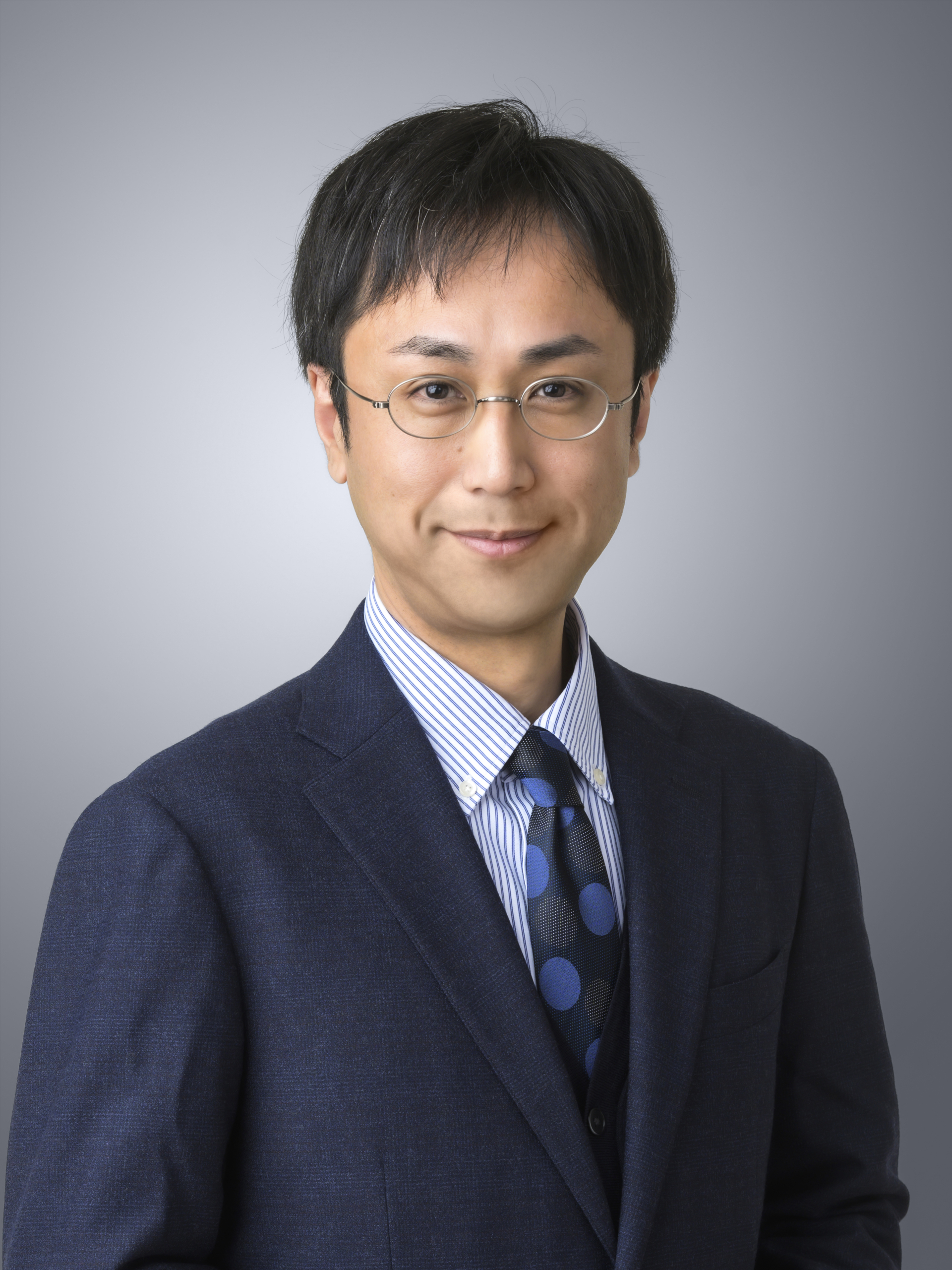 鳴海 尚一先生執行董事CFO